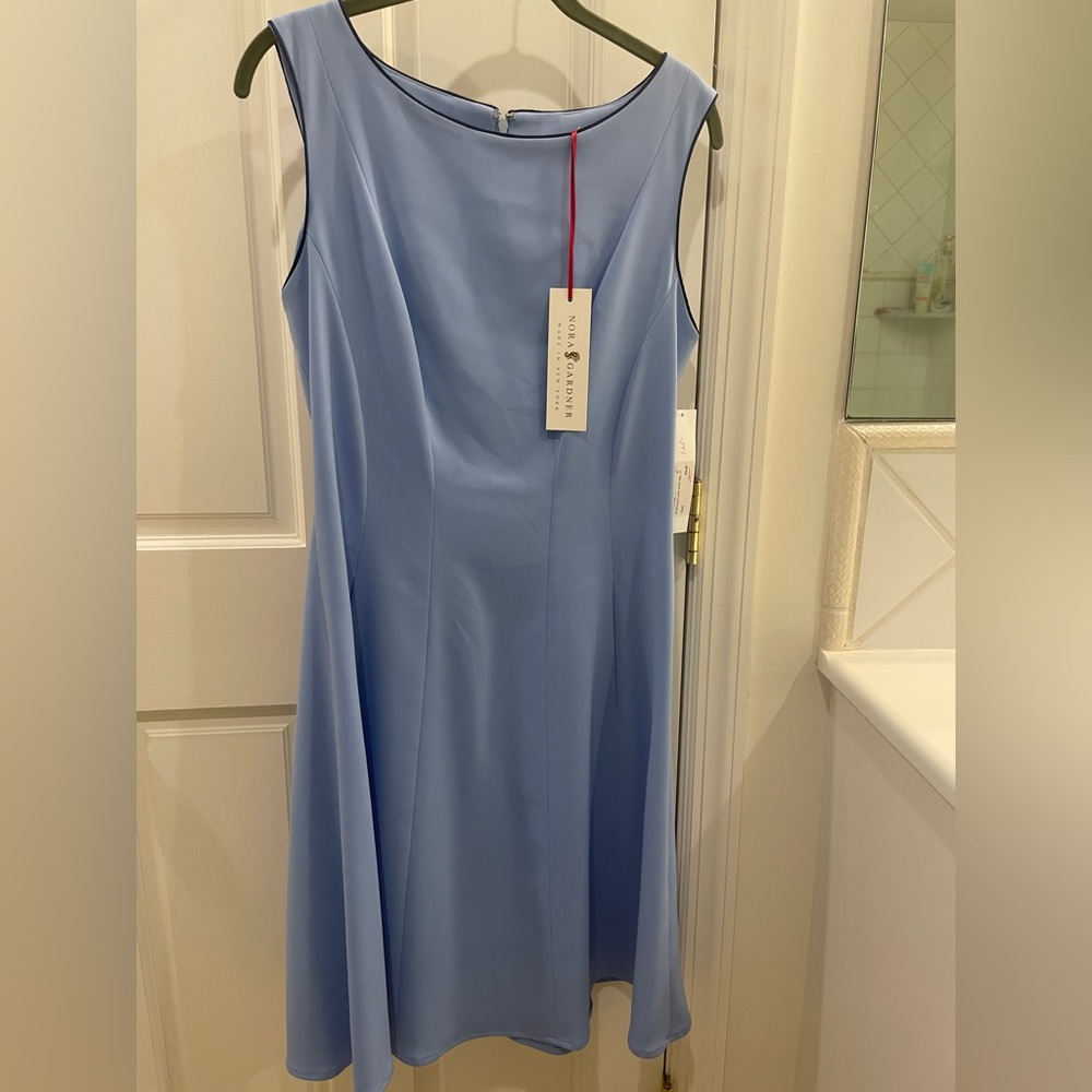 NWT Nora Gardner Erin dress in periwinkle size 12